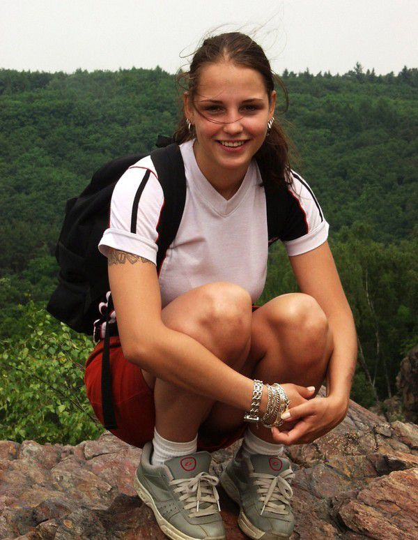 Катя проститутка Москвы у метро Крымская 