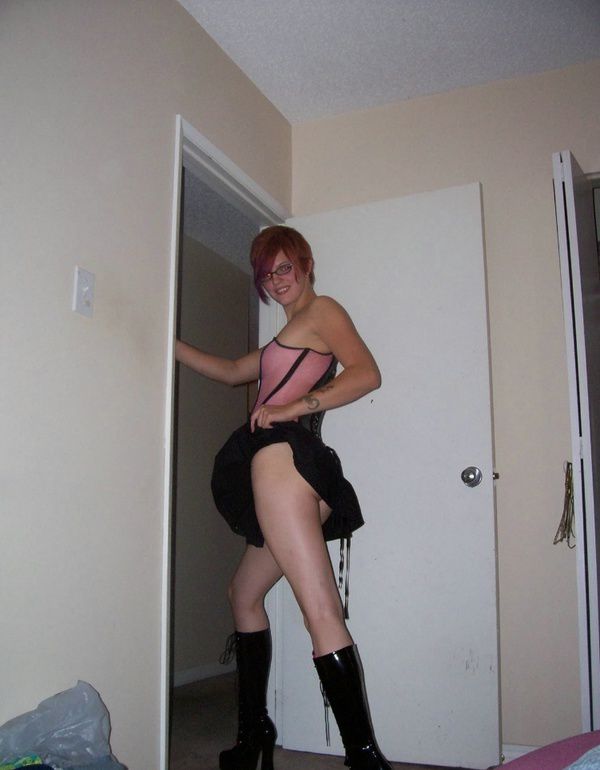 Настя проститутка Москвы у метро Новокузнецкая зрелые шлюхи с проверенными фото